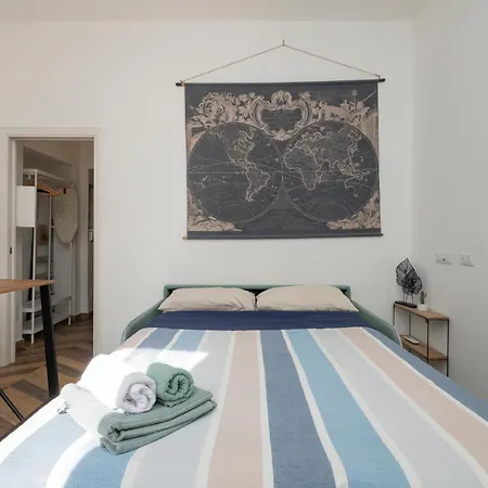 Apartment Ihost Cozy - Agnesi 15 Milan